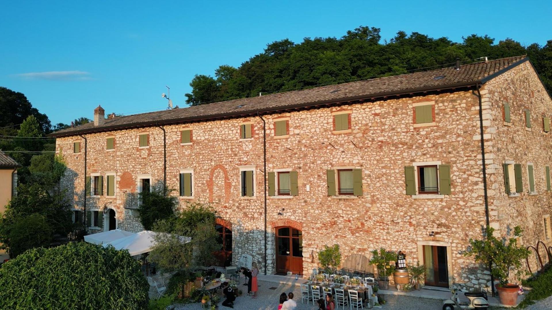 Corte Castello Аффі Екстер'єр фото